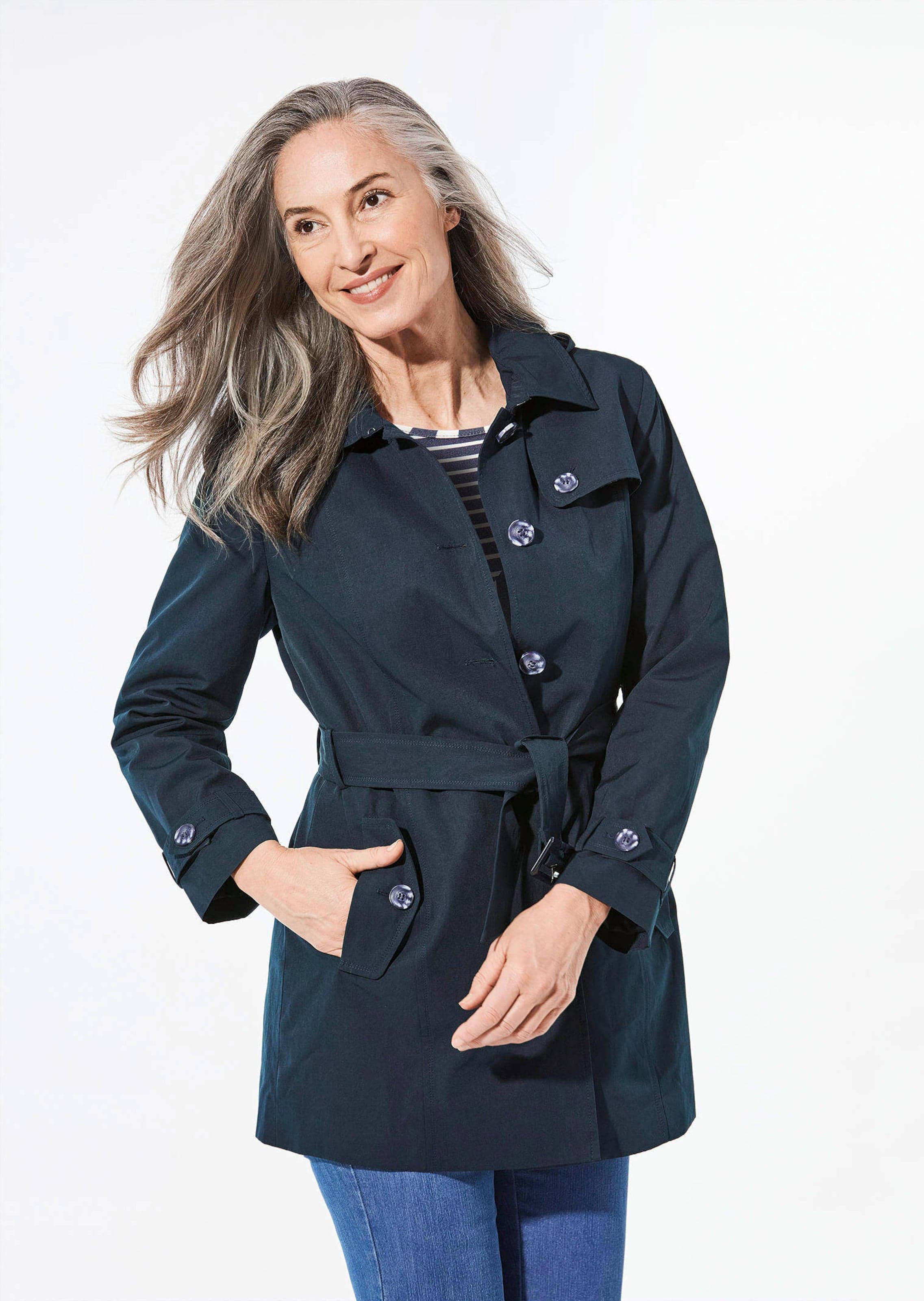 Manteau court style trenchcoat - marine - Gr. 21 de Goldner Fashion