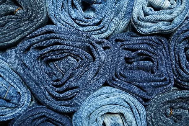 10 astuces pour choisir des vêtements confortables et chics