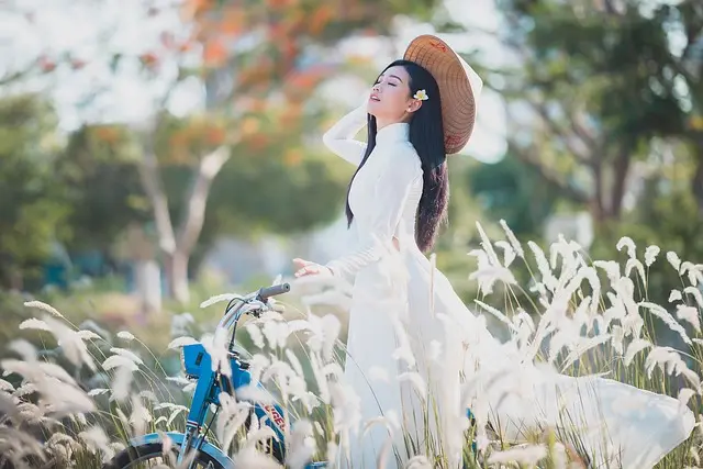 10 conseils mode pour choisir la robe parfaite selon votre silhouette