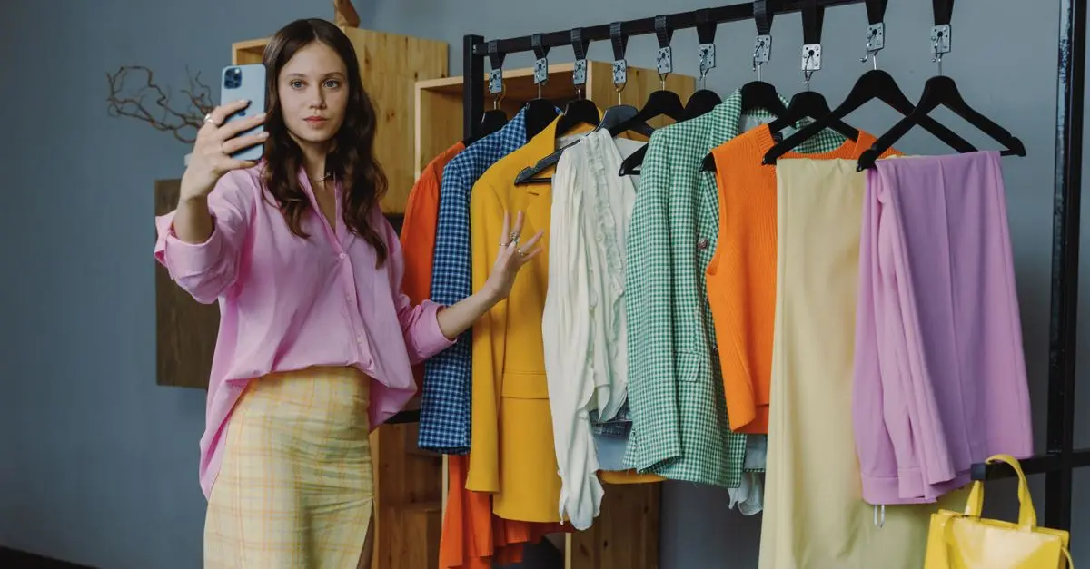 10 conseils mode pour choisir la tenue parfaite à chaque occasion